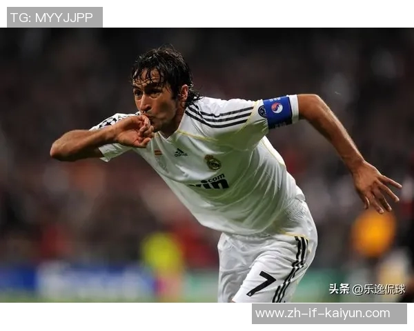 全球足坛十大传奇球星排名揭晓 谁是你心中的最强王者 全球足坛十大传奇球星排名揭晓 谁是你心中的最强王者