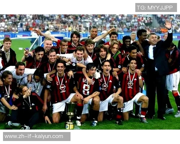 四大足球巨星闪耀登场，领衔全球赛场风云的传奇时刻与荣耀瞬间